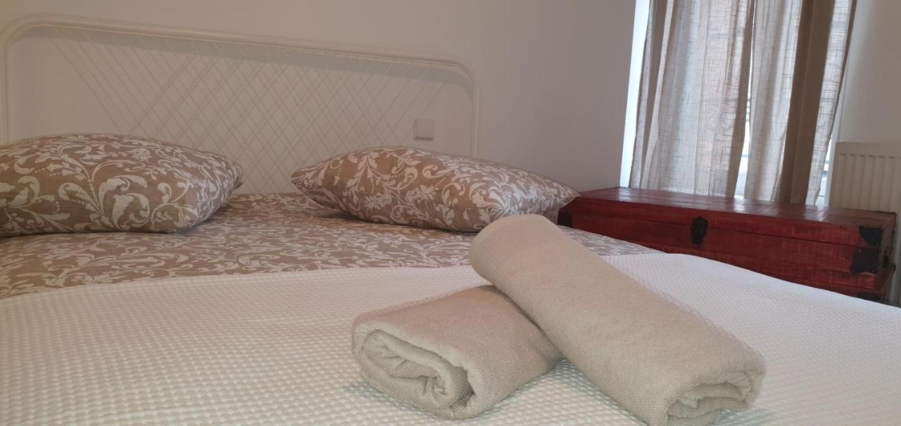 Santocha : Appartement En Plein Coeur De Ville ! Carcassonne Exteriér fotografie